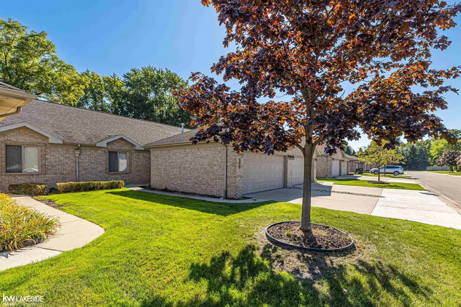 35292 Silver Maple, Clinton Township, MI 48035 - #3