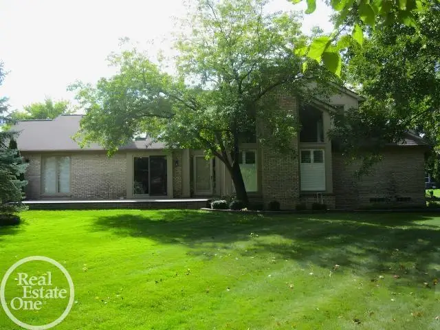 43169 W Kirkwood, Clinton Township, MI 48038 - #1
