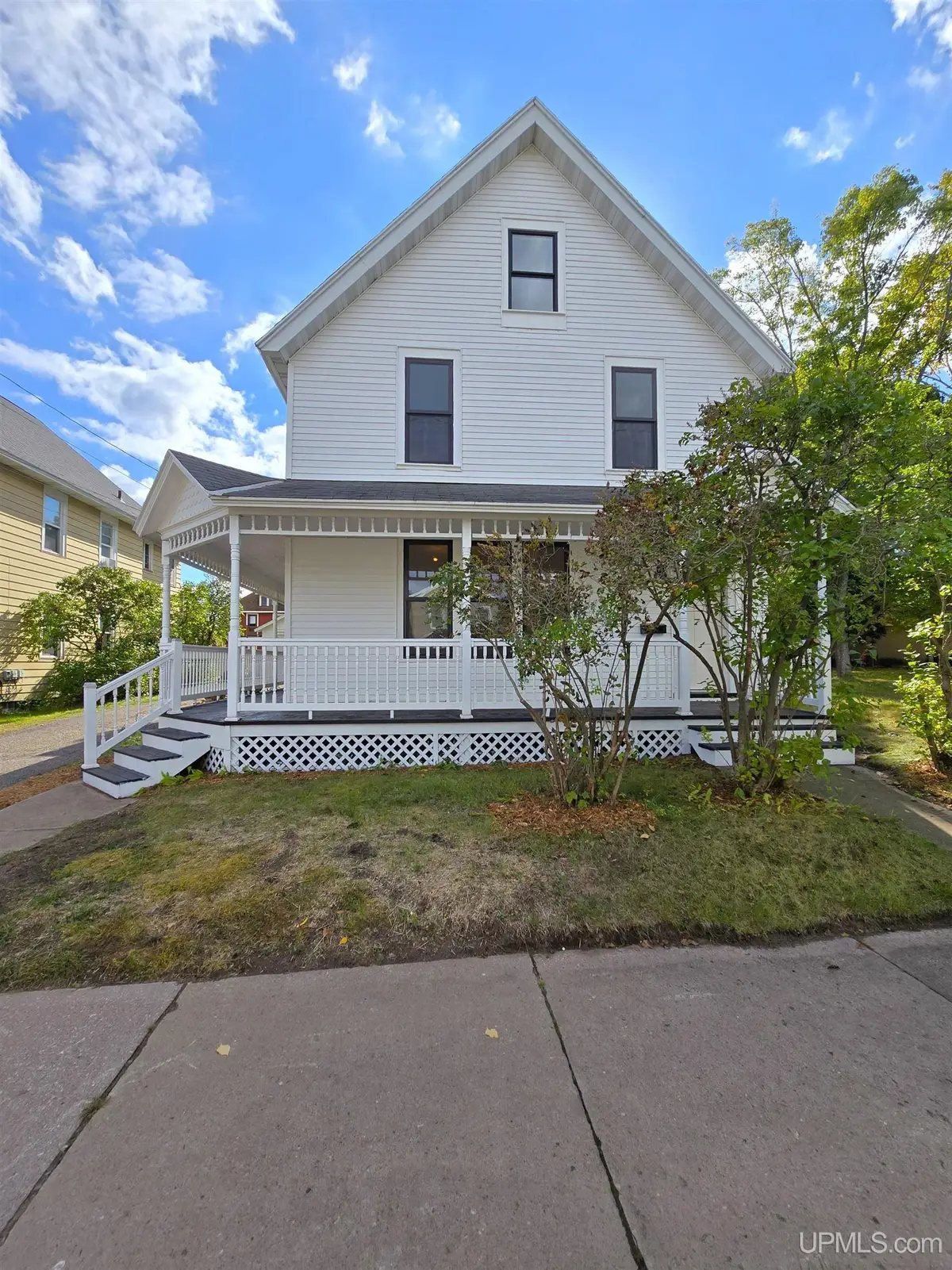 121 Fisher, Marquette, MI 49855 - #1