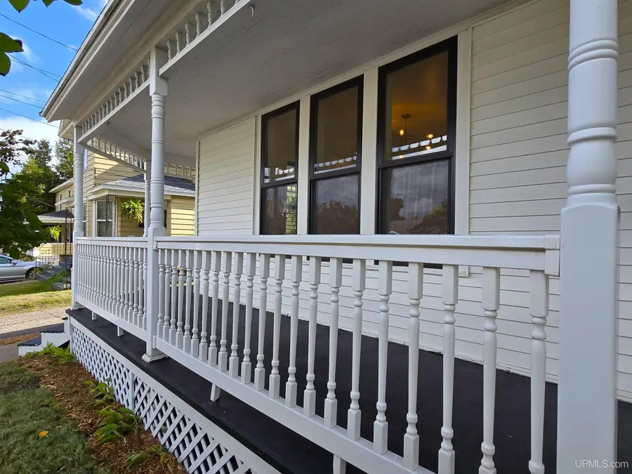 121 Fisher, Marquette, MI 49855 - #3