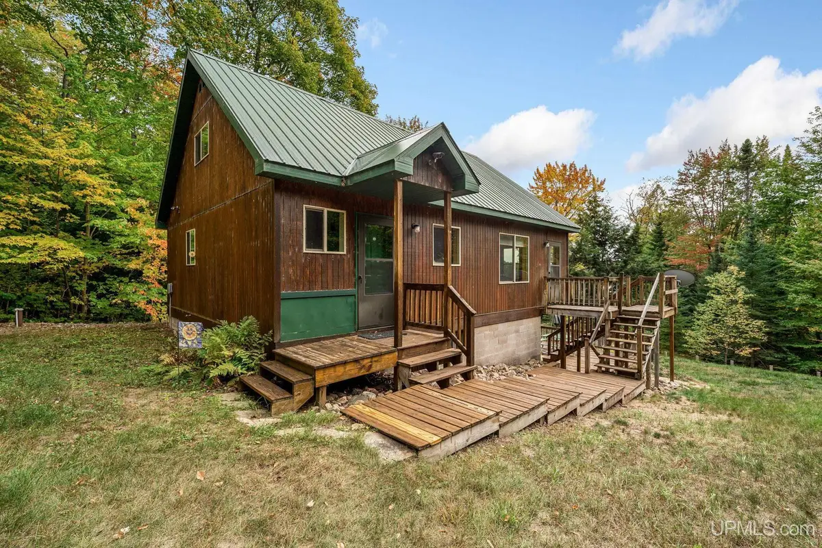 E6971 Maple Grove, Munising, MI 49862 - #1