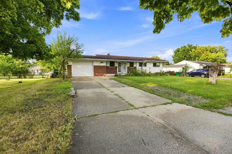 3281 Broadmore, Bay City, MI 48706 - #3