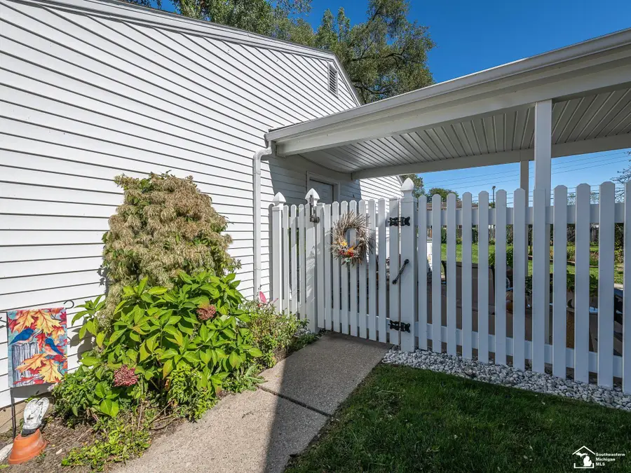 1230 Michigan, Monroe, MI 48162 - #3
