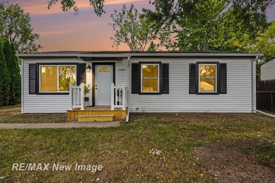 1382 Flanders, Saginaw, MI 48604 - #3