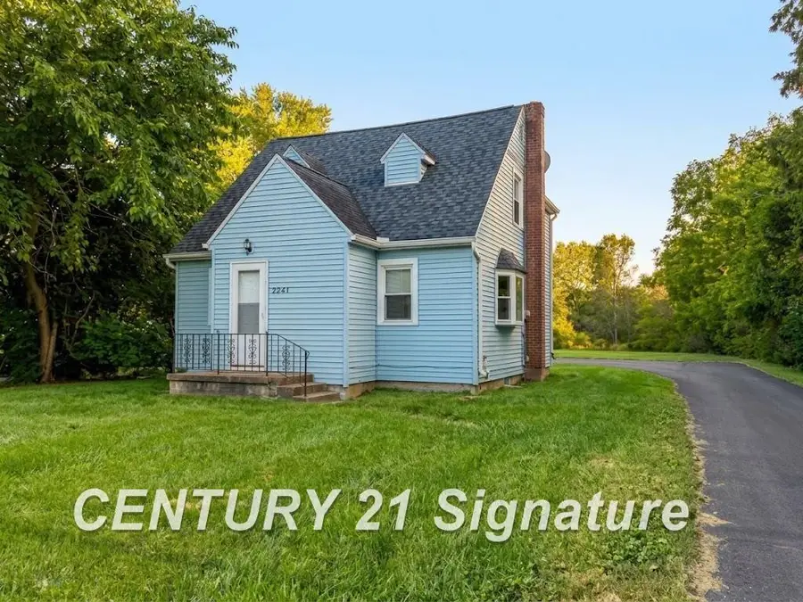 3244 S Center, Burton, MI 48519 - #2