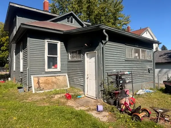 725 W Lincoln, Ionia, MI 48846