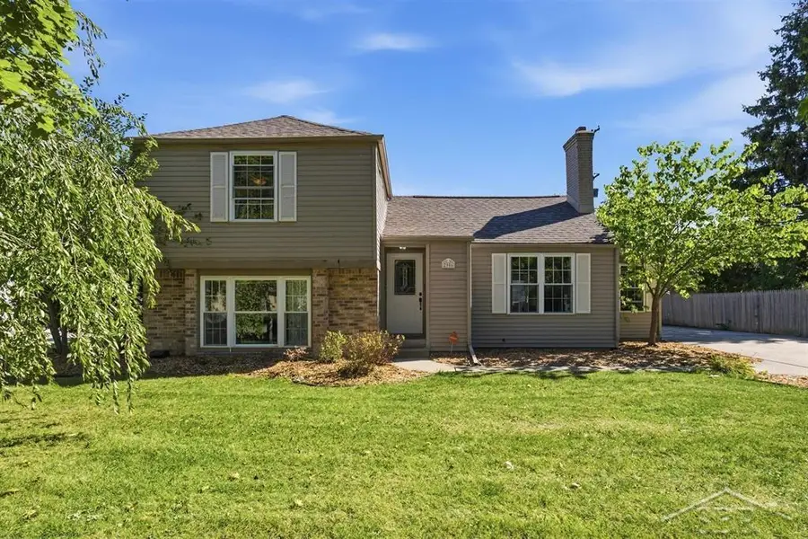 2906 Braley, Midland, MI 48640 - #2