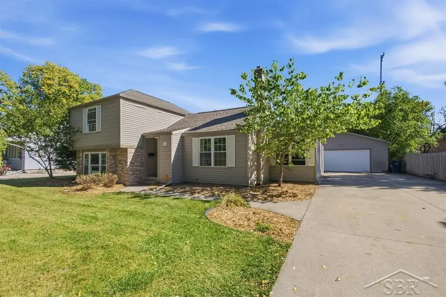2906 Braley, Midland, MI 48640 - #3
