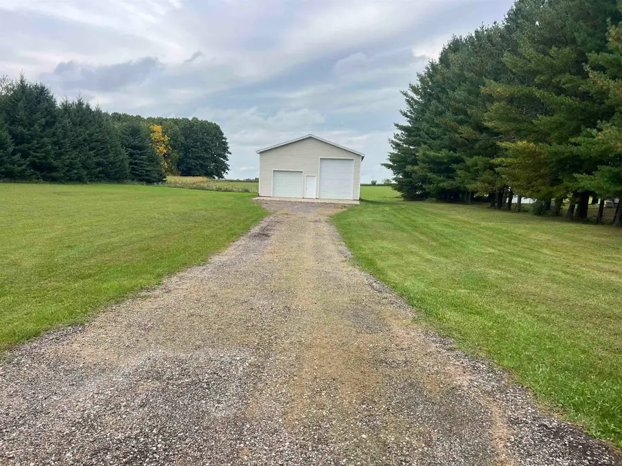 3068 Riley, Gladwin, MI 48624 - #3