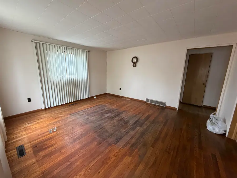 1704 Pulaski, Bay City, MI 48708 - #3