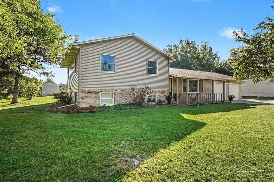 3801 Green Acre, Mount Pleasant, MI 48858 - #2