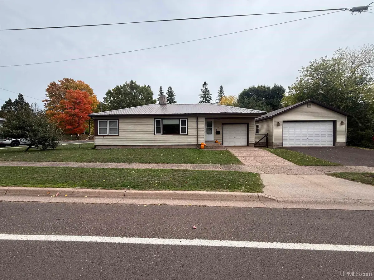 420 N Hemlock, Ironwood, MI 49938 - #1