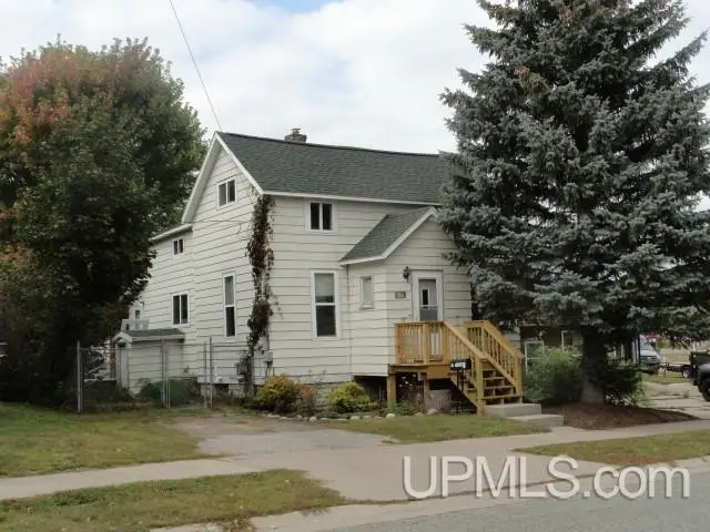 104 Hemlock, Munising, MI 49862 - #1