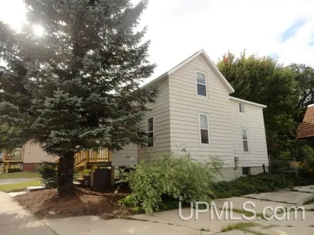 104 Hemlock, Munising, MI 49862 - #2