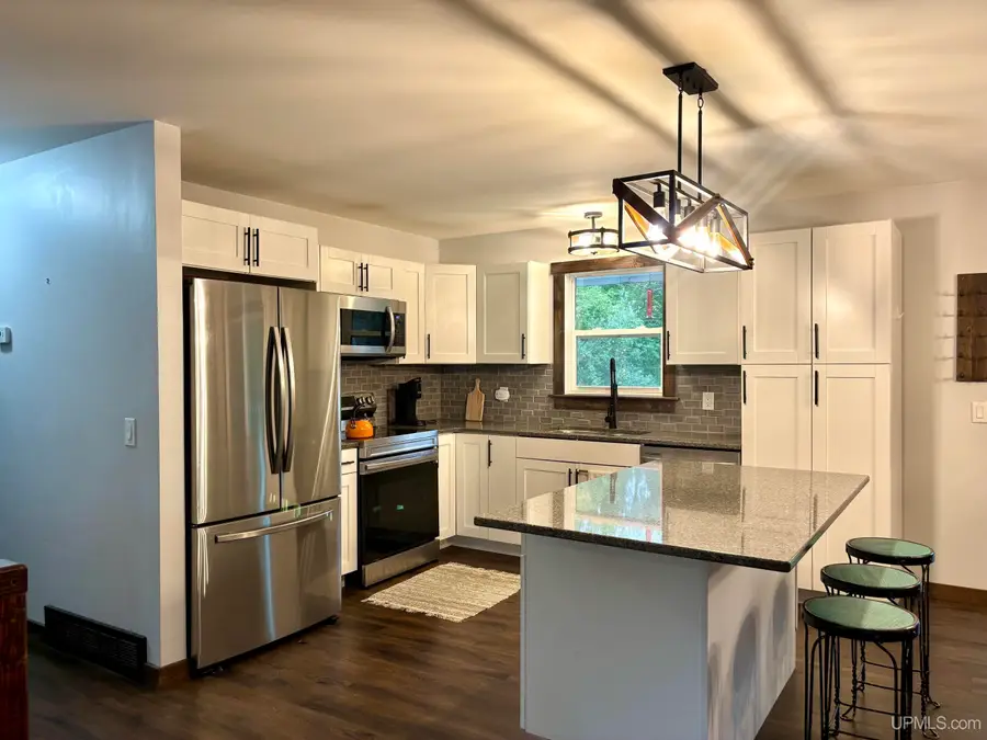 1710 Granite, Marquette, MI 49855 - #3