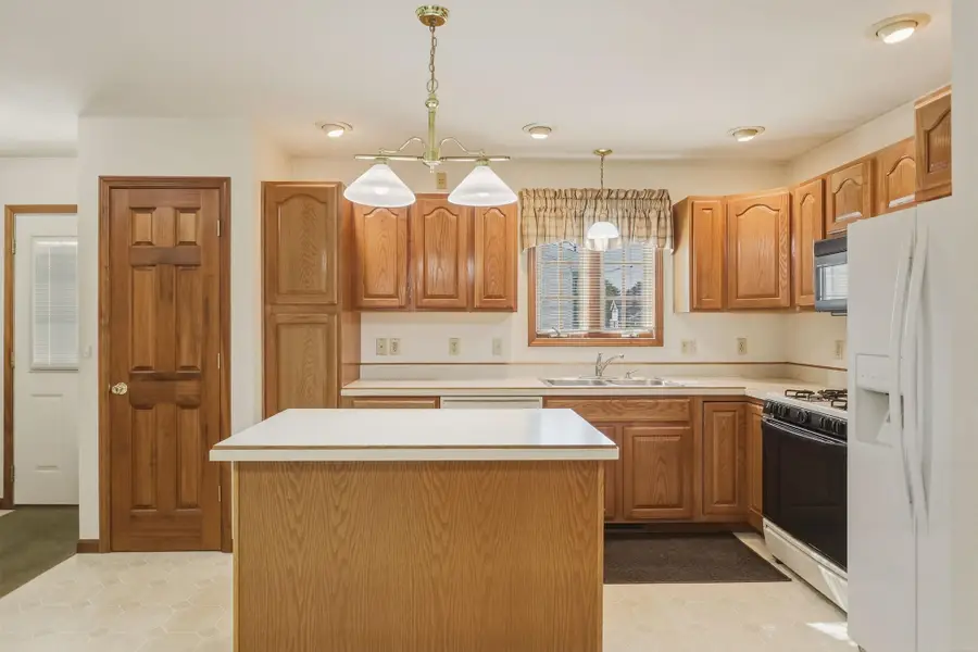 4895 Main, Millington, MI 48746 - #3
