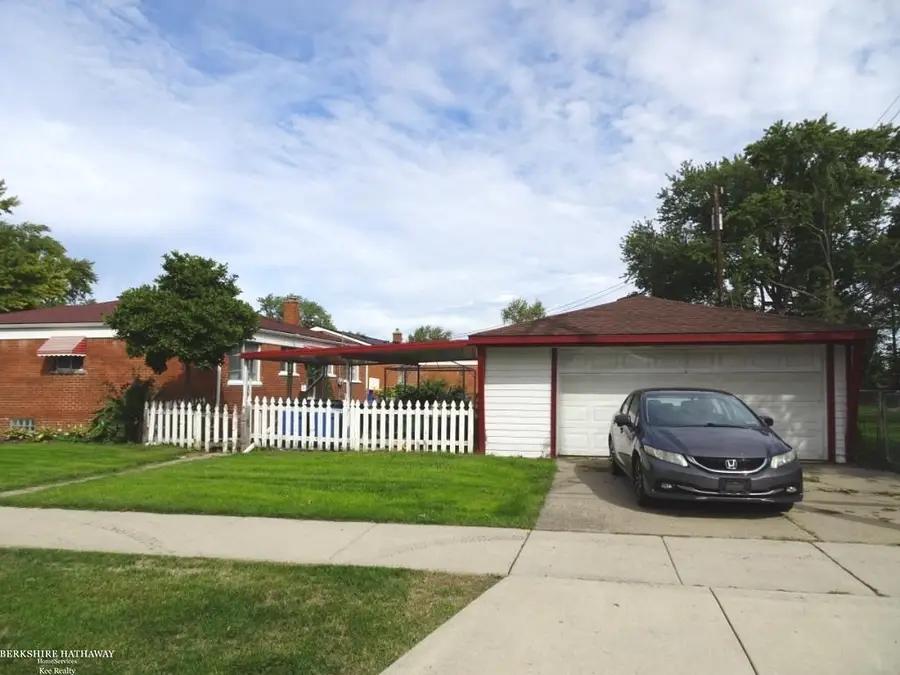 28014 Lorraine, Warren, MI 48093 - #3