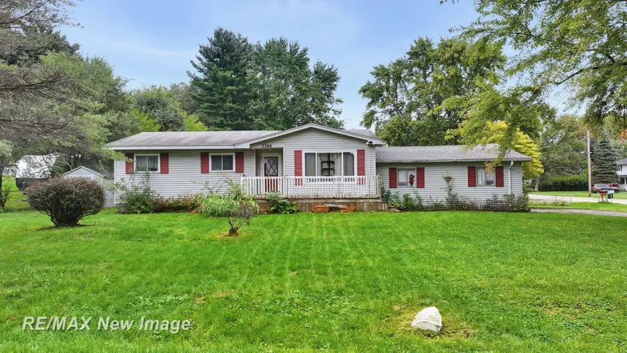 3396 Blue Lake, Flint, MI 48506 - #2