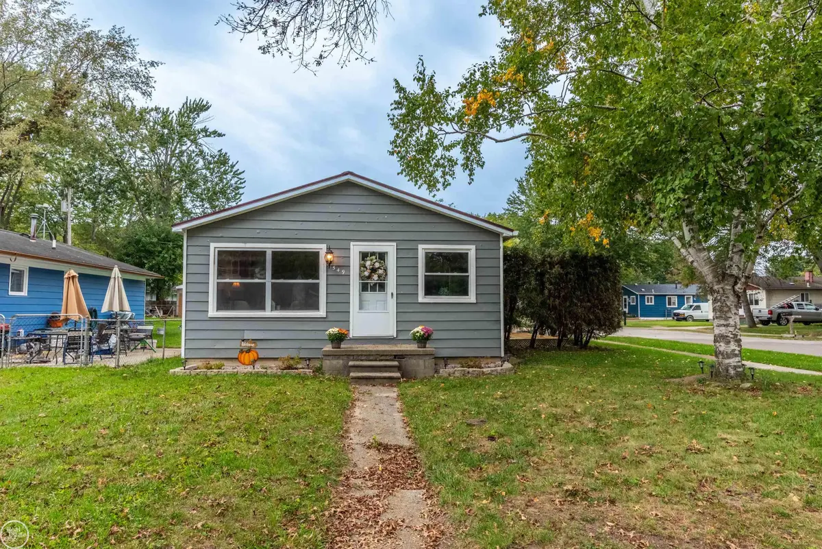549 Edwards, Algonac, MI 48001 - #1