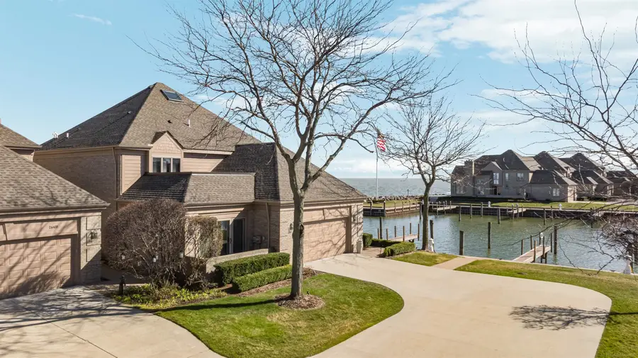 26421 Harbour Pointe #10, Harrison Township, MI 48045 - #3