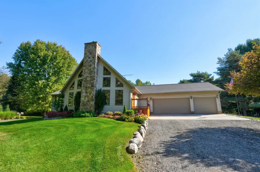 3799 Kirk, Vassar, MI 48768 - #2