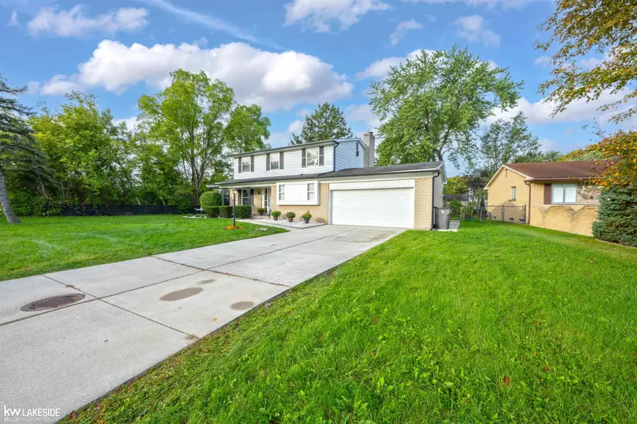 35027 Pappstein, Clinton Township, MI 48035 - #2