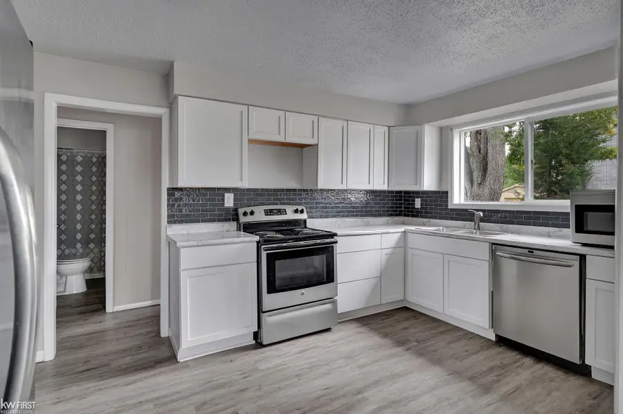 8508 N Saginaw, Mount Morris, MI 48458 - #2
