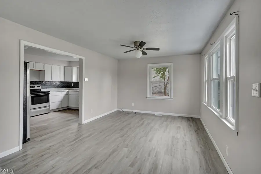 8508 N Saginaw, Mount Morris, MI 48458 - #3