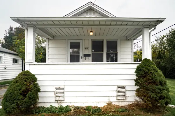 809 Campbell, Flint, MI 48507