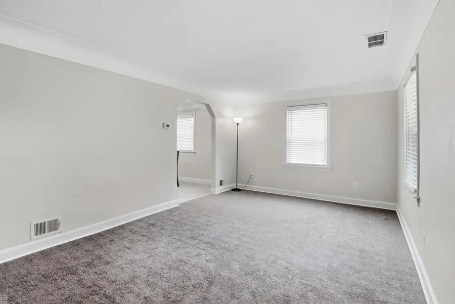 22600 Oaklane, Warren, MI 48089 - #3