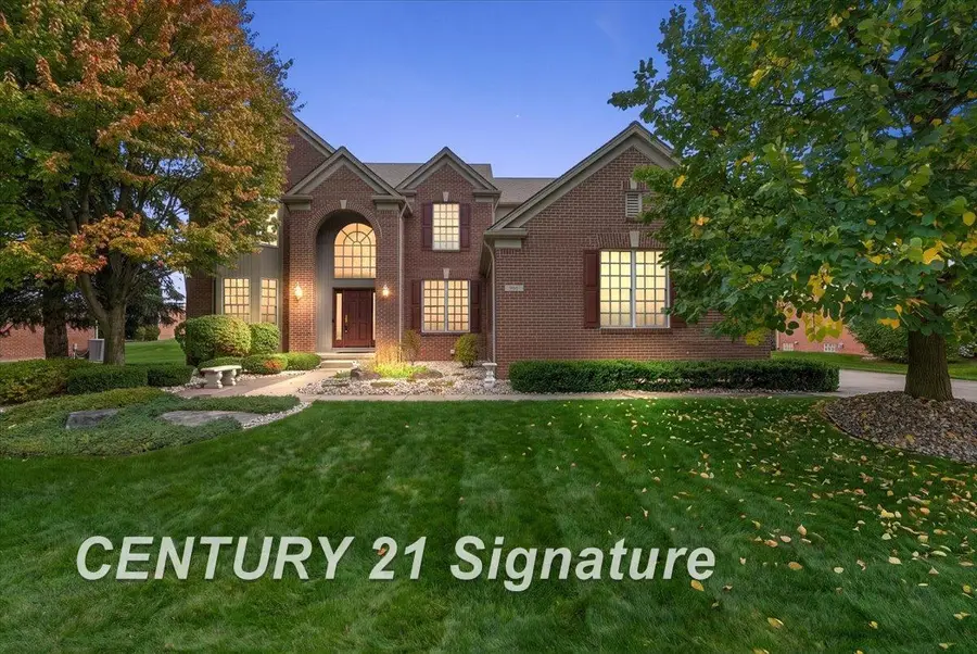 966 Hollow Corners, Rochester, MI 48307 - #2