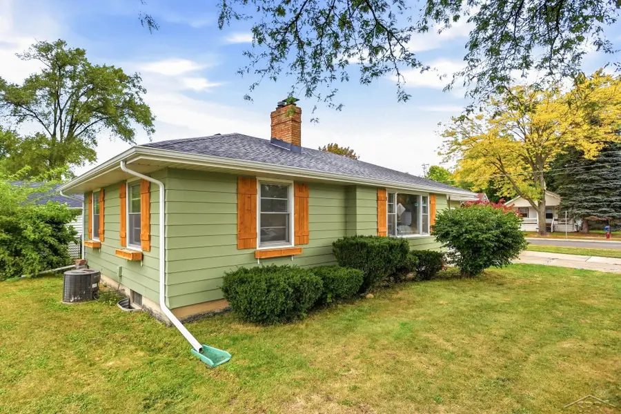 1 Chippewa, Saginaw, MI 48602 - #2