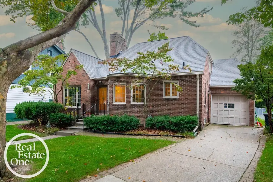 855 Loraine, Grosse Pointe, MI 48230 - #3