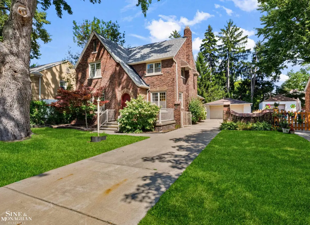 818 Cadieux, Grosse Pointe, MI 48230 - #1