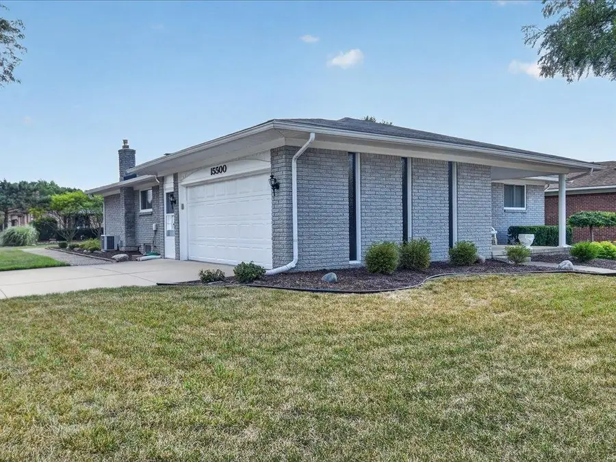 15500 Sherwood, Fraser, MI 48026 - #3
