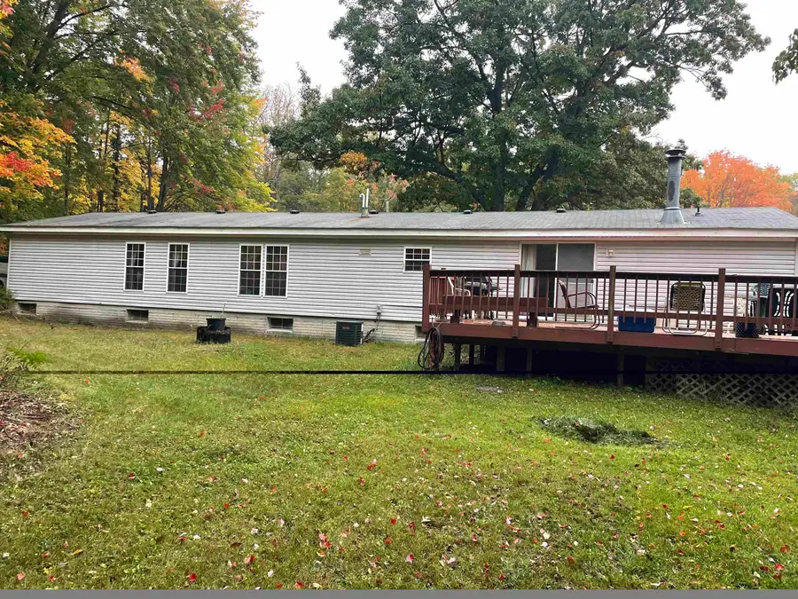 2335 W Monroe, Harrison, MI 48625 - #2
