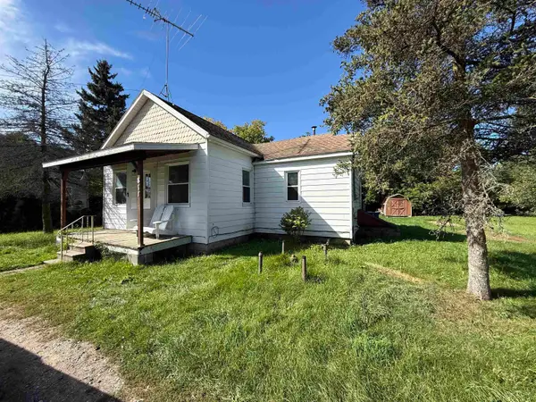 811 N Melita, Sterling, MI 48659