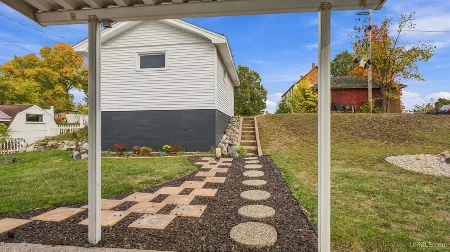 706 Stephenson, Norway, MI 49870 - #3