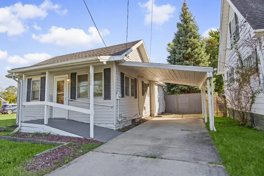 1248 Wells, Burton, MI 48529 - #2