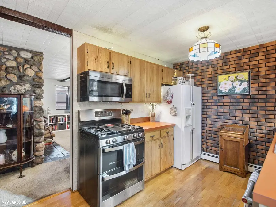 39316 East Archer, Harrison Township, MI 48045 - #2