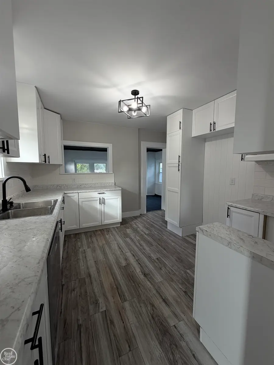 815 Beard, Port Huron, MI 48060 - #2