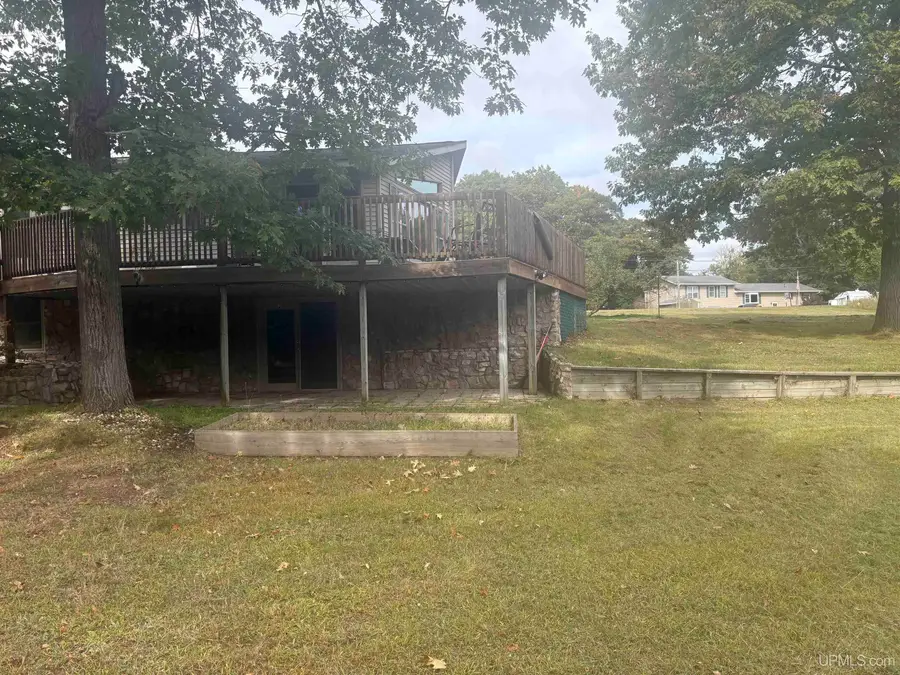 6614 P Road, Escanaba, MI 49829 - #3