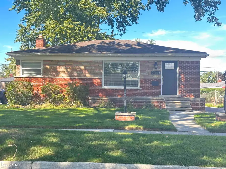 21443 Arrowhead, Saint Clair Shores, MI 48082 - #2