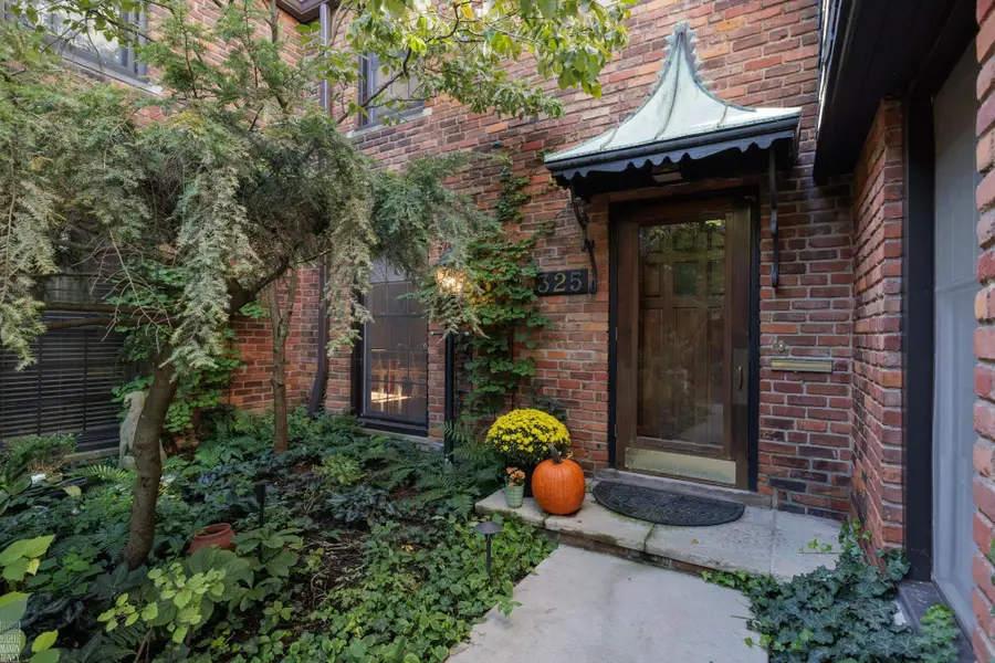 325 Rivard, Grosse Pointe, MI 48230 - #3