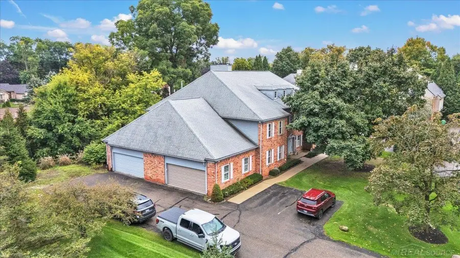 1625 Huntington, Rochester Hills, MI 48309 - #3