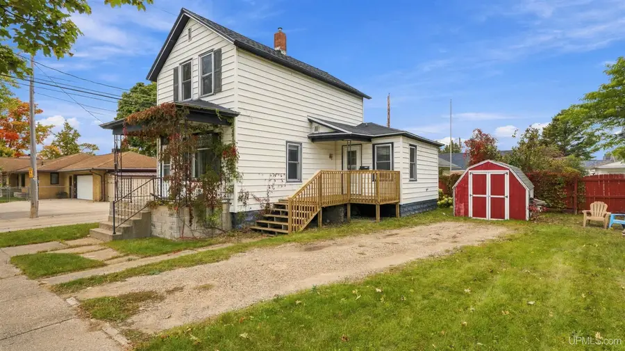 1010 S 5th, Escanaba, MI 49829 - #3