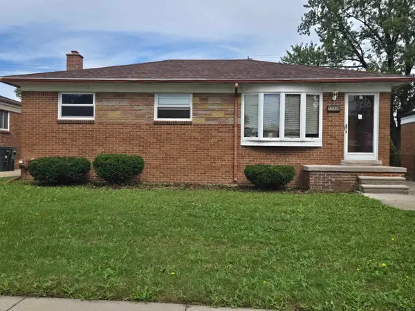 22339 Socia, Saint Clair Shores, MI 48082