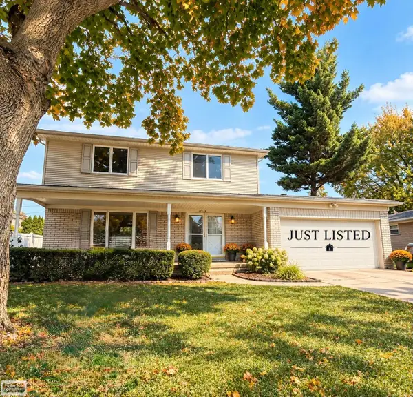 38228 John P St, Clinton Township, MI 48036
