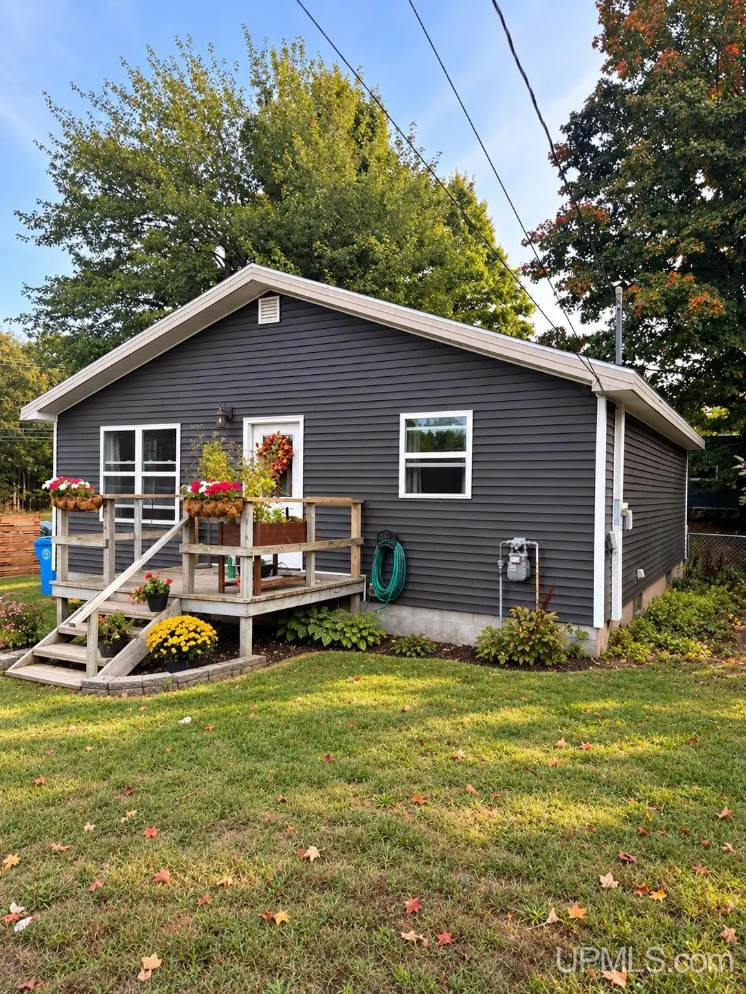 907 Sherman, Marquette, MI 49855 - #1
