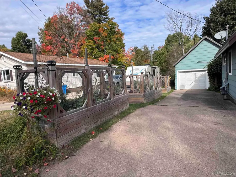 1952 Norwood, Marquette, MI 49855 - #2